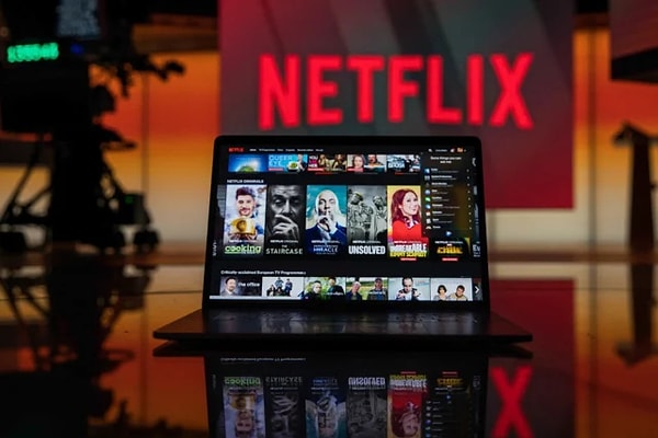 Netflix'in içerik önerilerini hepiniz biliyorsunuz. İşte o öneriler için Netflix yıllık 150 milyonluk bir harcama yapıyor.