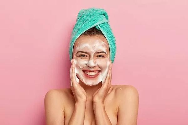 So, what are the things you need to do for your skin? Let's all talk about the applications that your skin will be happy with a little bit.