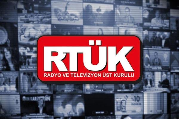 Bugün öğrenilen bilgiye göre RTÜK, deprem yayınları nedeniyle "TELE1, Halk TV, FOX TV, Habertürk’e ceza" gündemiyle yarın toplanacak.