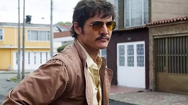 In 2015, he played the character of Javier Peña in "Narcos".