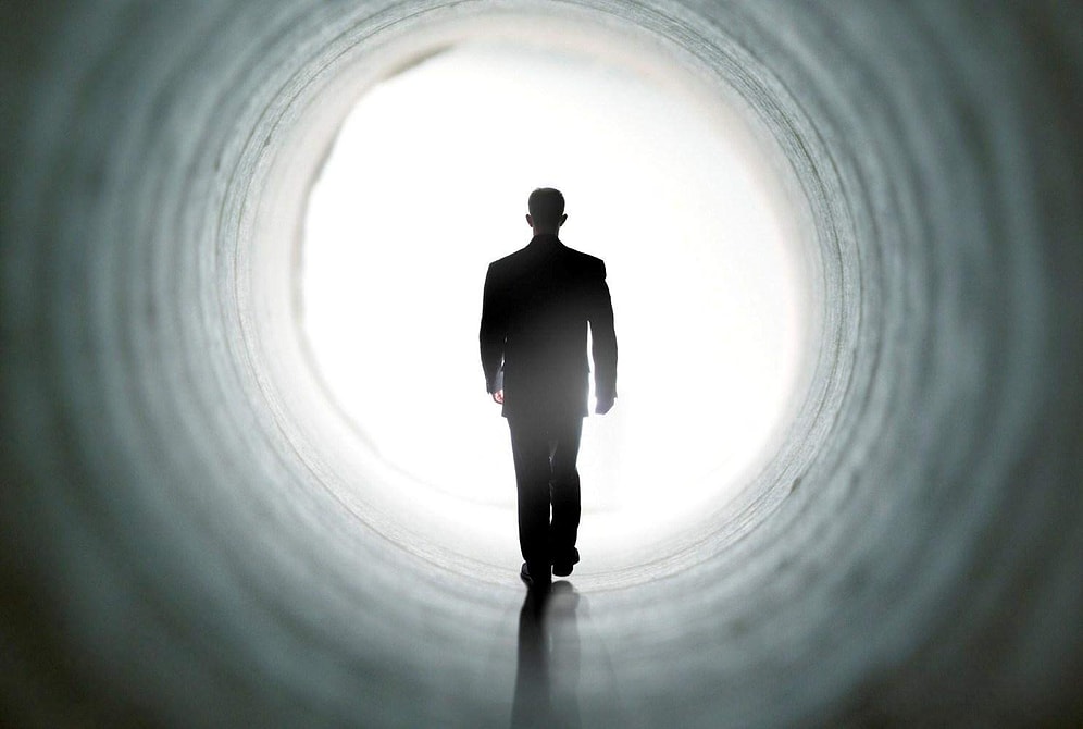 Доктор, который изучает околосмертный опыт, рассказал, что на самом деле происходит, когда мы умираем, и как это ощущается