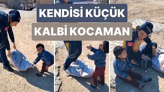 Deprem Bölgesinde Çalışan Görevliye Yardım Eden Minik Hayrettin’in Çabaları Şu Zor Günlerde İçinizi Isıtacak