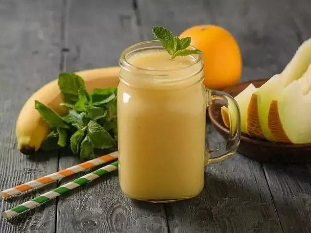 14. For Those Who Want to Refresh Themselves: Melon Smoothie