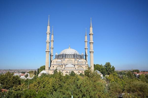 Selimiye Camii Nerededir?