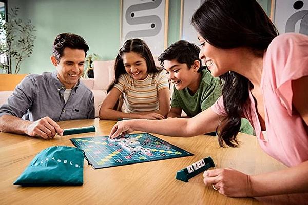 7. Aile boyu eğlenebileceğiniz Scrabble...