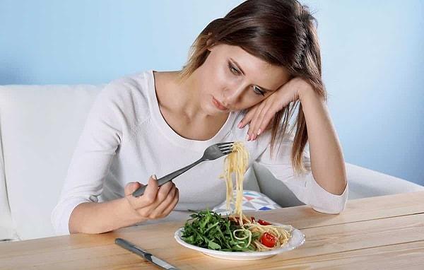 ABD’deki Ulusal Yeme Bozuklukları Derneği başkan yardımcısı Lauren Smolar yeme bozukluğu ile ilgili açıklamalarda bulundu.