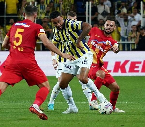 Basında yer bulan bu olayların ardından Yukatel Kayserispor ile Fenerbahçe arasında yapılacak karşılaşma öncesinde herkesi şaşırtan bir karar alındı.