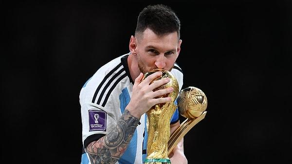 Herkesin heyecanla takip ettiği 2022 Dünya Kupası'nın kazananı Arjantin Milli Takımı olmuştu.