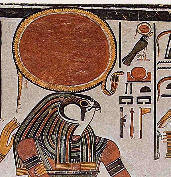 Set'in karakteri, tarihte yaygın olarak kötü tanrı olarak görüldü ve Horus'un düşmanı olarak tasvir edildi.