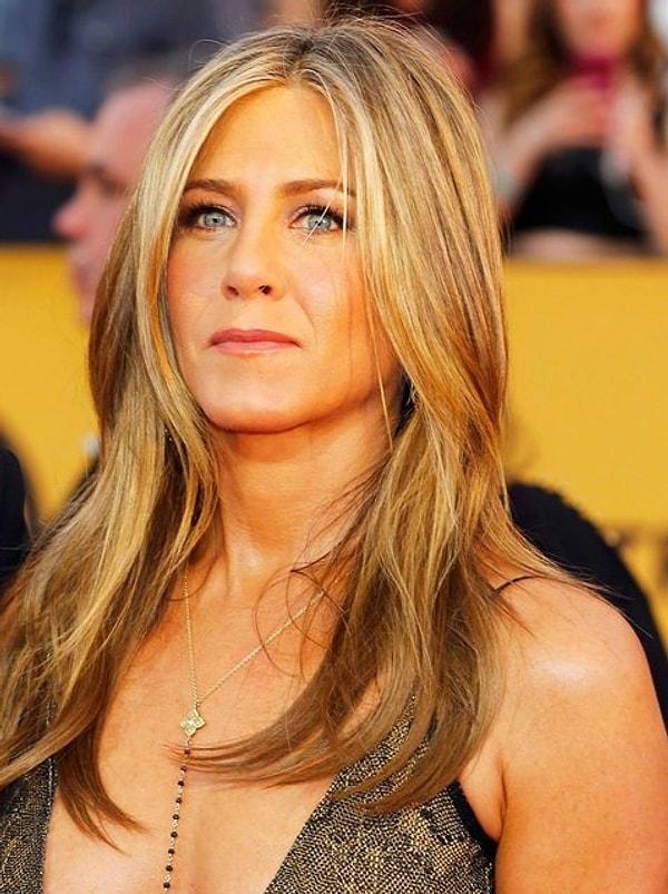 Rachel Green rolüyle Altın Küre kazanmasının ardından Jennifer Aniston, birçok filmde rol aldı.