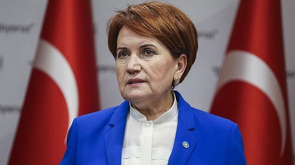 Meral Akşener'in beklenmeyen bu çıkışı ülkede şok etkisi yaratırken, ünlü isimler de sosyal medya üzerinden Akşener'e tepkilerini gösterdi.