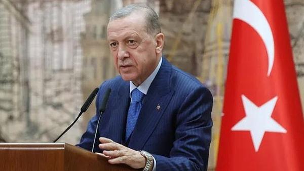 Cumhurbaşkanı Recep Tayyip Erdoğan, dün İYİ Parti Genel Başkanı Meral Akşener'in Millet İttifakı ile ilgili yaptığı açıklamayı değerlendirdi.