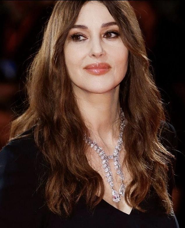 6. What is the miraculous mixture that is the secret of the ageless woman Monica Bellucci's flawless skin?