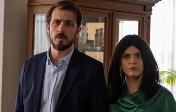 Dizide Fatih'in abisi Mustafa'nın eşi ve evin ilk gelini olan Nilay'ı canlandıran Feyza Civelek'in bazı sahnelerde saçlarında peruk olduğu seyircilerin dikkatinden kaçmadı.