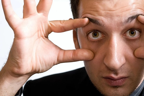 7. Сколько (в среднем) раз в минуту мы моргаем?