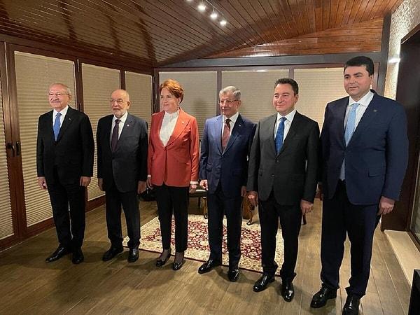 İYİ Parti Genel Başkanı Meral Akşener’in altılı masayı terk edip ‘anketlerde öne çıkan’ CHP’li Ankara ve İstanbul büyükşehir belediye başkanlarını adaylığa çağırması sonrası tartışmalar sürüyor.
