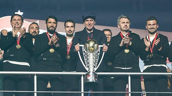 Avcı yönetimindeki Trabzonspor 1 Süper Lig, 2 de Süper Kupa kazandı.