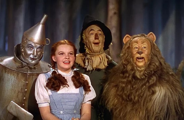 8. The Wizard of Oz (1939)