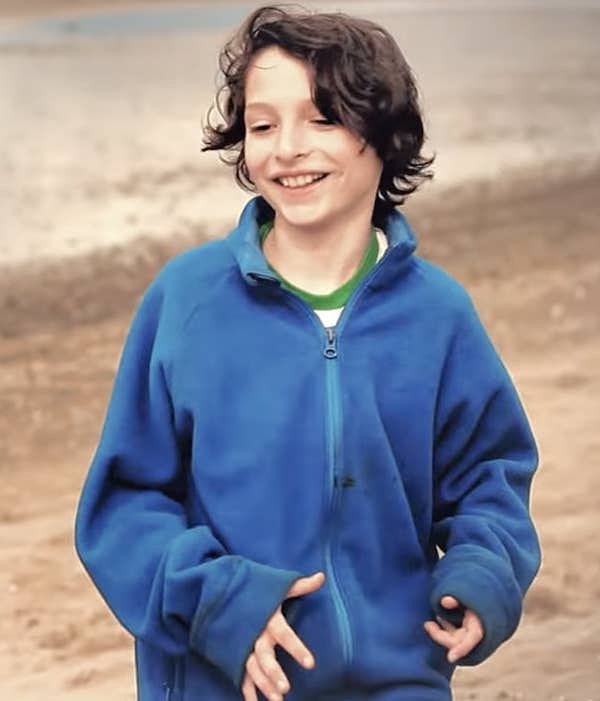 7. Stranger Things'in kadrosunda Finn Wolfhard da bulunuyor. Facts grubunun 2012'de çıkan 'Retro Oceans' şarkısının klibinde yer almıştı kendisi.