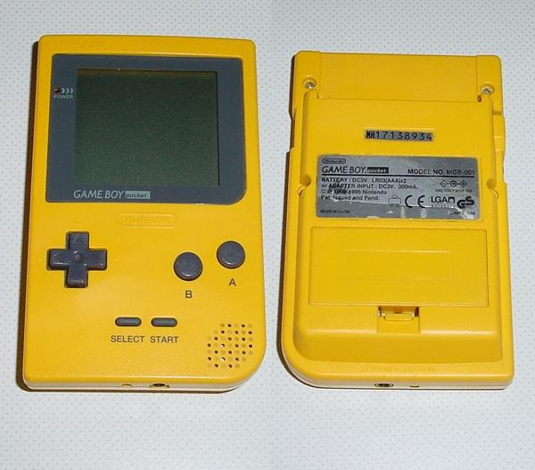 5. Nintendo Game Boy Pocket (1996)