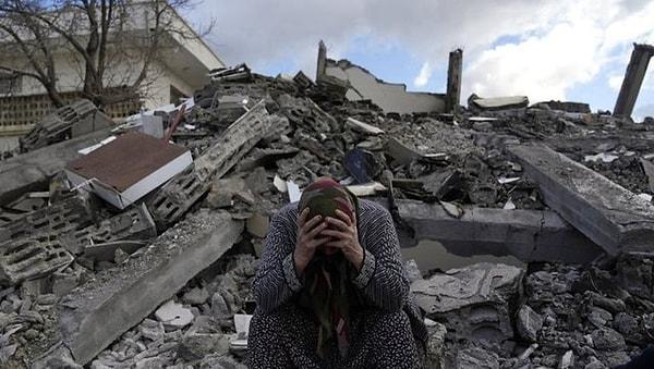 6 Şubat günü Türkiye korkunç bir depremle uyandı. Kahramanmaraş merkezli yıkıcı deprem 11 ilimizi birden maalesef ki derinden sarstı.