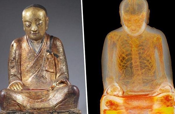 7. 1000 yıllık Buda heykelinin tomogrofisi çekildiğinde ortaya çıkan görüntü👇
