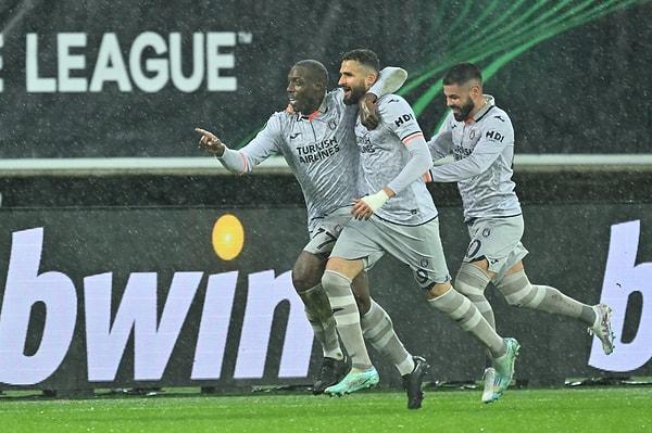 UEFA Avrupa Konferans Ligi'nde en az gol yiyen takım olan Başakşehir, çeyrek final umutlarını İstanbul'a bıraktı.