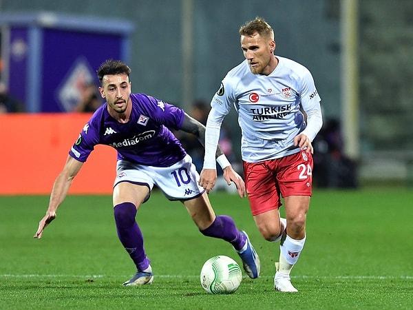 Fiorentina, 69. dakikada Antonin Barak ile Sivasspor karşısında öne geçti ve maç bu skorla tamamlandı: 1-0