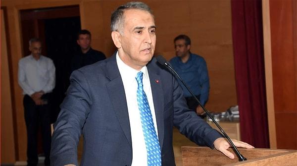 Adıyaman Valisi Mahmut Çuhadar, sağlık sorunlarını gerekçe göstererek görevden affını istedi.