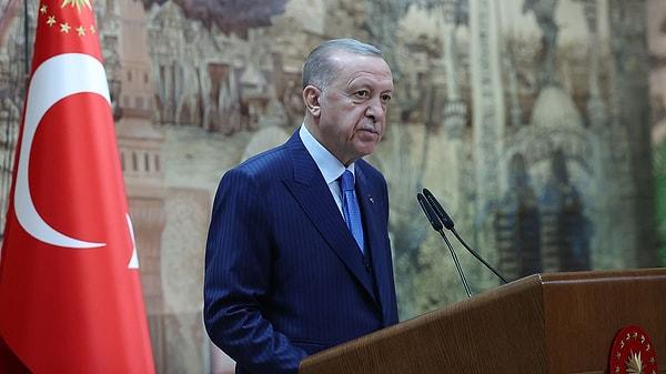 Mevcut Cumhurbaşkanı Recep Tayyip Erdoğan ise oyların yüzde 42,9’unu alabildi.