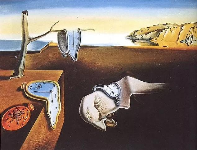 Of course, we are not saying that works like 'Fountain' appeared because of what happened in the world. As a result, the Surrealists also developed as a reaction to the First World War. The Surrealists continued to paint using the methods of traditional art.