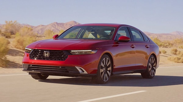 Honda Accord fiyat listesi Mart 2023