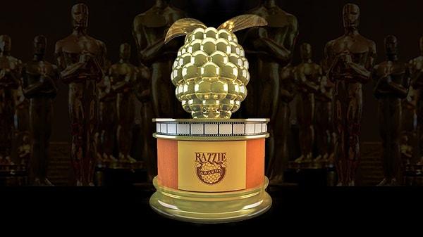 Altın Ahududu Ödülleri, Oscar ödüllerinden bir gün önce 'Yılın En Kötü' film ve oyuncularına veriliyor.