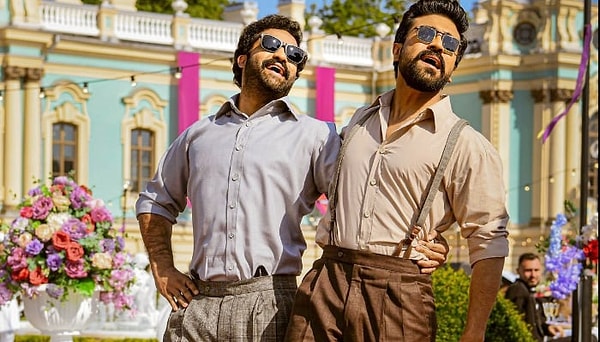 «Naatu Naatu», «RRR: Рядом ревет революция», М. М. Киравани, Chandrabose