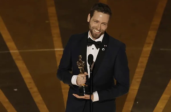 Пол Роджерс, «Всё везде и сразу»