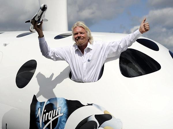 8. Virgin Group'un kurucusu Richard Branson, uzay turizminde kullanmak üzere bir uzay gemisi inşa etmek için 200 milyon dolar harcadı.