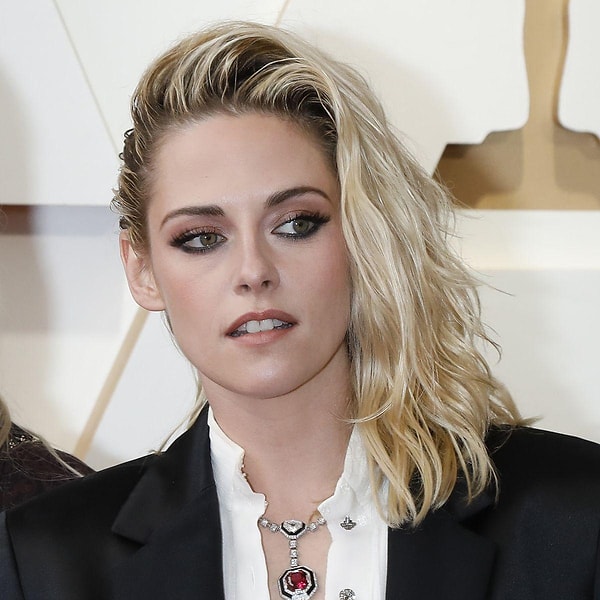 7. Неназванный ближневосточный принц заплатил 500 тысяч долларов, чтобы поговорить с актрисой Кристен Стюарт в течение 15 минут.