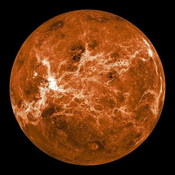 2. Merkür'ün en sıcak gezegen olduğu düşüncesi doğru mu?