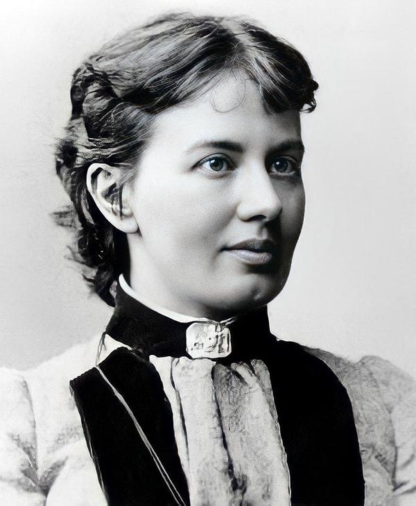 4. Sofia Kovalevskaia (1850-1891)