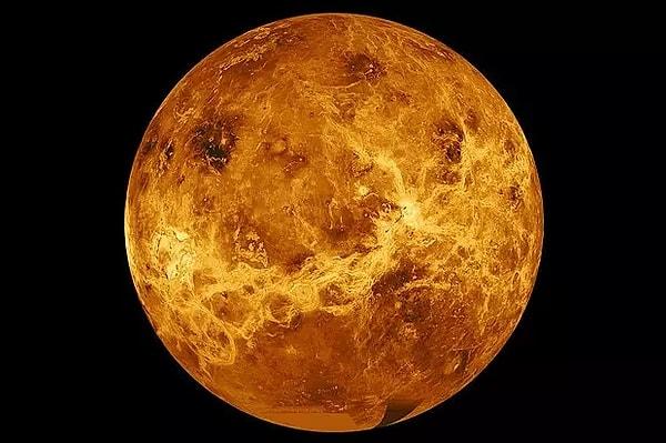 3. Venüs'ün, "Dünya'nın kız kardeşi" olduğu doğru mu?