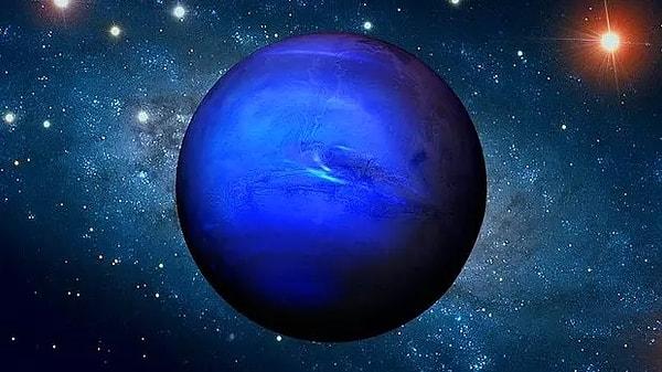 9. İnsanlar Neptün ve Uranüs'ün aynı renk olduğu olduğunu düşünüyor.