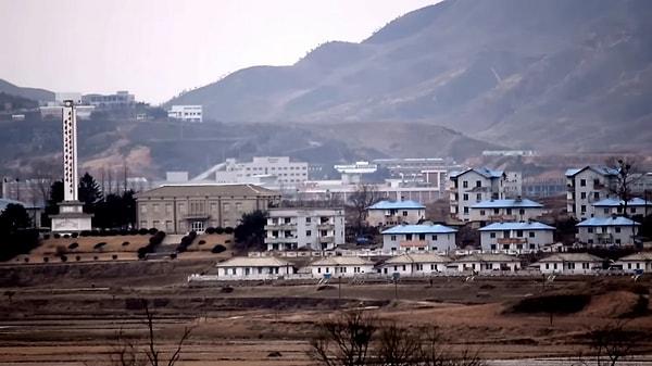 Kuzey Kore, Kijong-dong Barış Köyü'nü 1953'te Kore Savaşı'nın resmi olmayan bitiminde sıfırdan inşa etmişti.