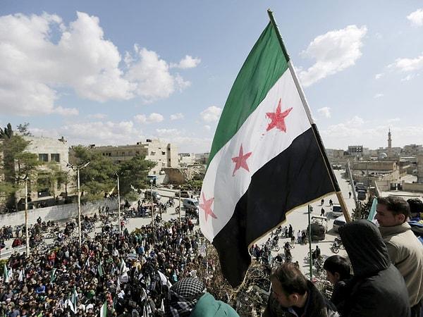 Suriye bayrağı ne anlatıyor?