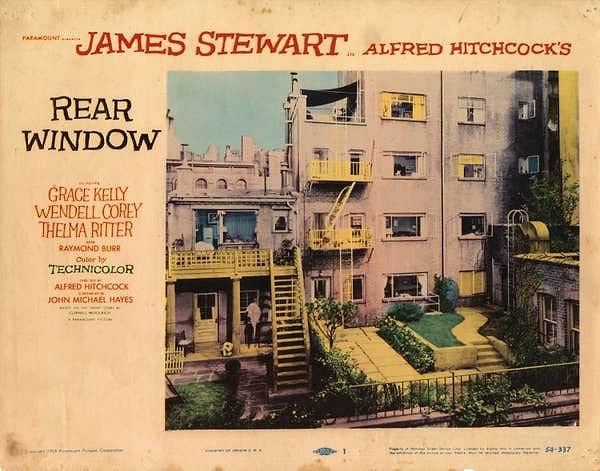 8. Alfred Hitchcock'un 'Rear Window' filminin bir kısmı aslında Cornell Woolrich'in "It Had to Be Murder" isimli kısa filminden uyarlandı.