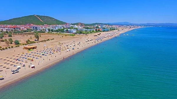 9.	Sarımsaklı Beach, Balıkesir - Sandy Shores and Clear Waters