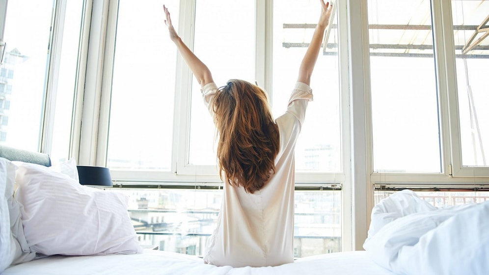 Güne Zinde Başlamak Senin Elinde: Uyku Kaliteni Artırmak İçin Deneyebileceğin 10 Yol