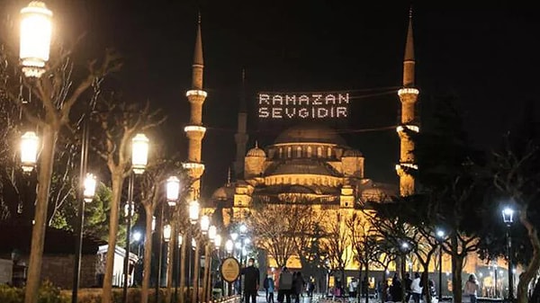 Ramazan Bayramı ise 21 Nisan'da başlayacak. Bu kapsamda Ramazan 29 gün çekmiş olacak.