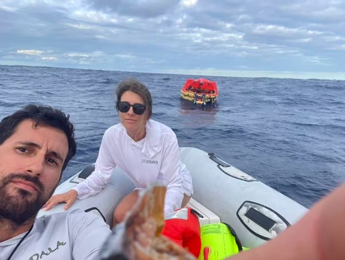 Экипаж парусника оказался в Тихом океане после того, как их судно было потоплено китом