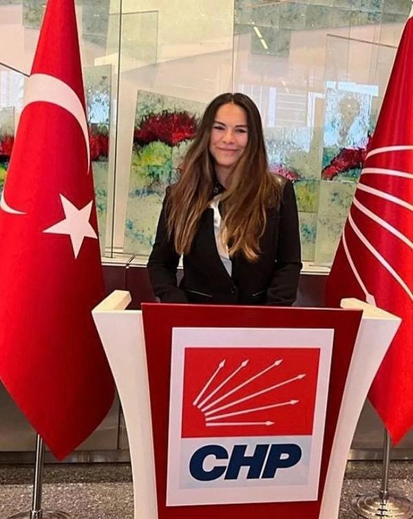 Mahallenin Muhtarları dizisiyle ilk kez kamera karşısına geçen Filiz Taçbaş, CHP İzmir 2. bölge milletvekili aday adaylığı için başvurdu.
