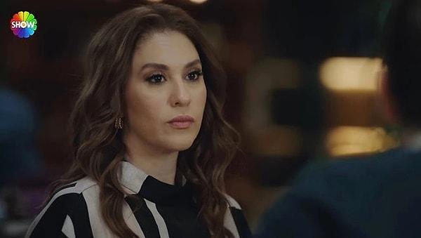 2. Kızılcık Şerbeti dizisinde 'Kıvılcım' karakterine hayat veren oyuncu Evrim Alasya, Twitter hesabından yaptığı paylaşımla dizinin izleyicilerinin dikkatini çekti!